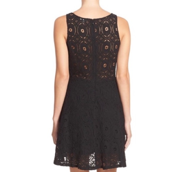 BB Dakota. Fit and flare little black dress - Picture 2 of 4